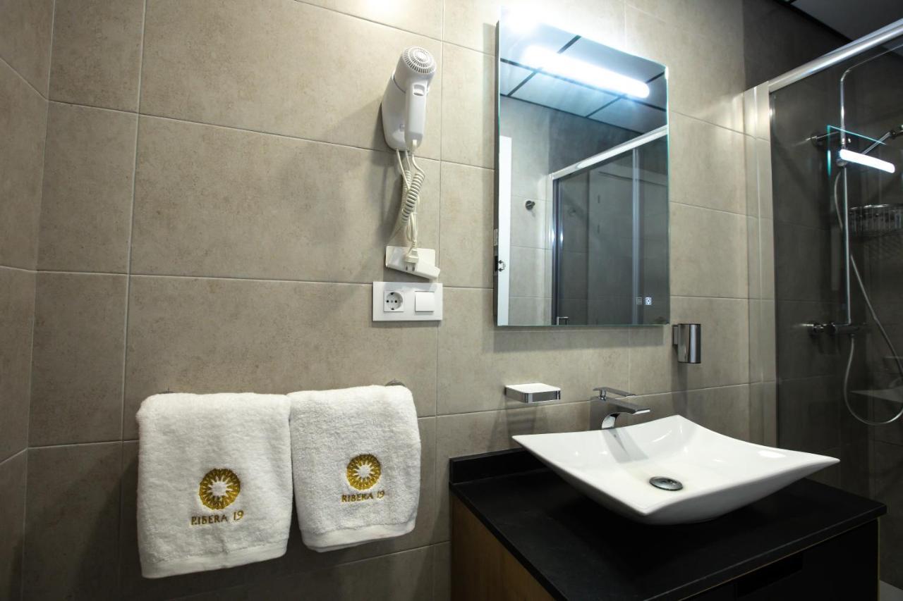Apartamentos Ribera 19 コルドバ エクステリア 写真